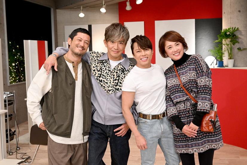 左から）池内博之、木村拓哉、西川貴教、原千晶　（c）TBS