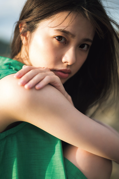 HKT48・地頭江音々1st写真集『タイトル未定』（c）藤本和典 　（c）玄光社