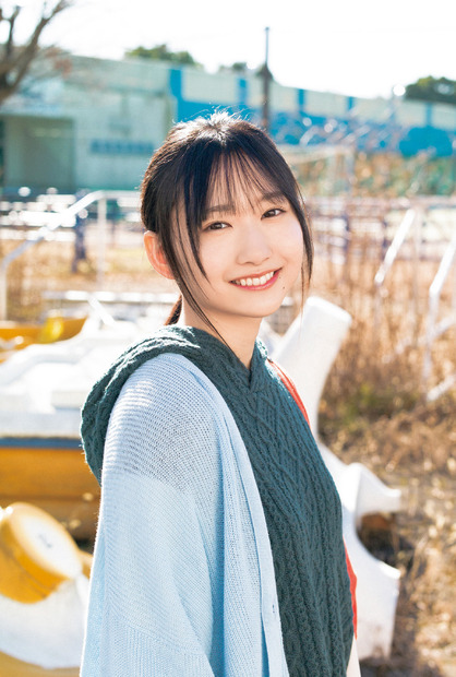 『B.L.T.2023年3月号』【ローソンエンタテインメント購入特典ポストカード：藤嶌果歩（日向坂46）】（出版社：東京ニュース通信社）
