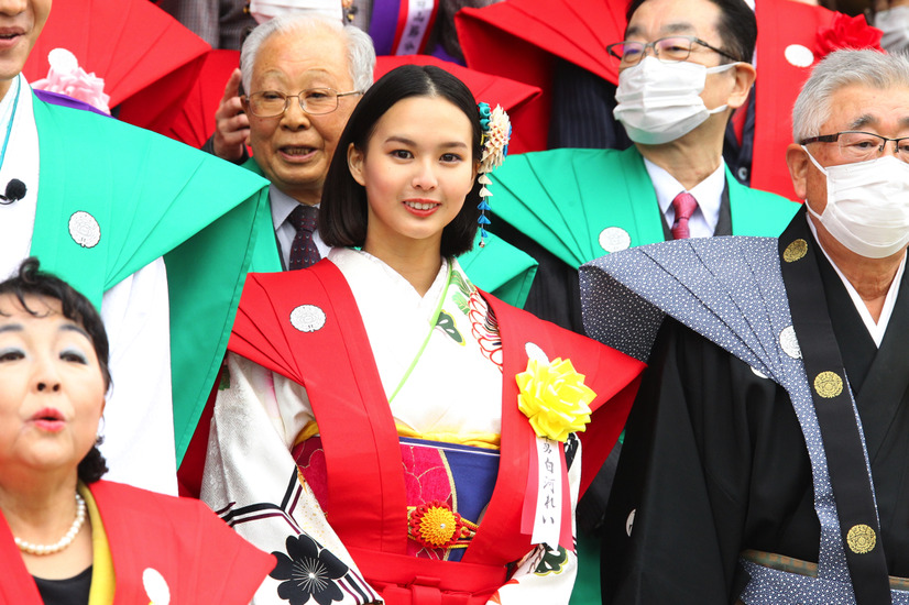 白河れい、成田山新勝寺の豆まき式に登場！「子供の頃は父（元貴乃花）が鬼役」と思い出も
