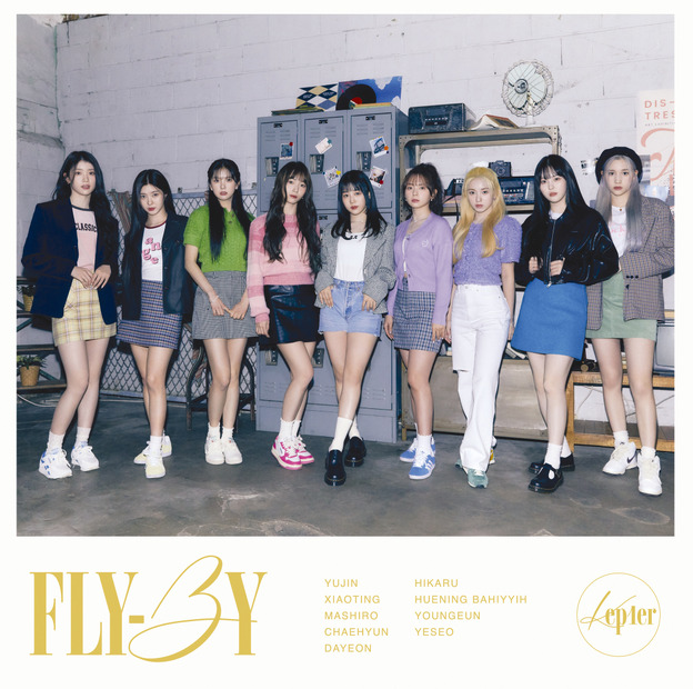 Kep1er Japan 2ndシングル『FLY-BY』初回生産限定盤Bジャケット写真