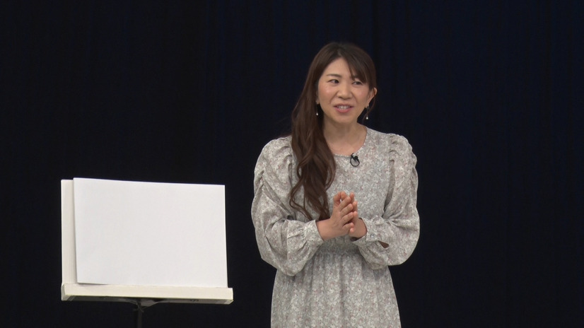SNS警察座員の服部ひで子（c）MBS