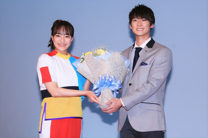 秋元杏月、福尾誠【撮影：小宮山あきの】