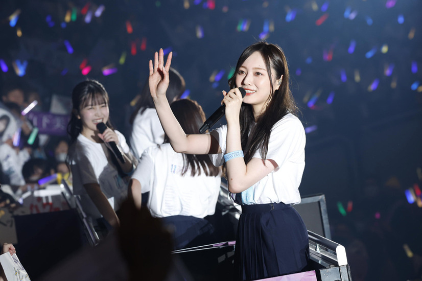 乃木坂46、3期生が2年ぶり単独ライブ！卒業する秋元真夏に贈るパフォーマンスも
