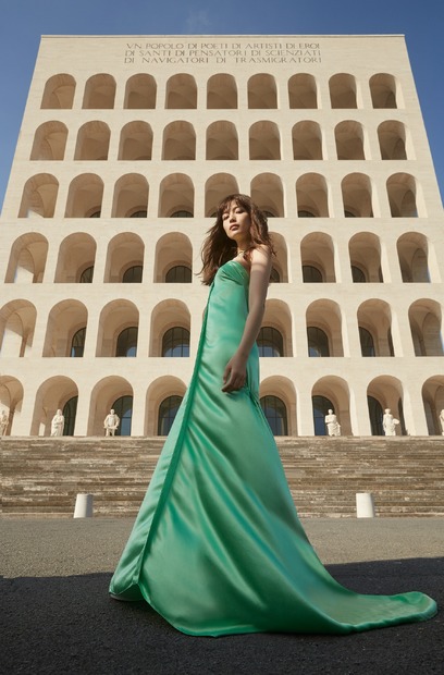 （c）FENDI
