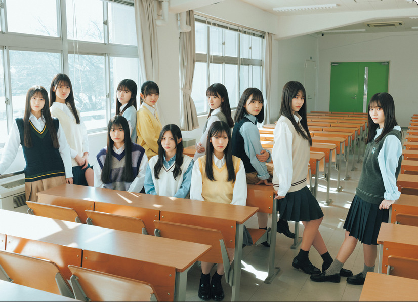 『B.L.T.2023年4月号』【ローソンエンタテインメント購入特典A4サイズクリアファイル：櫻坂46 三期生】（c）東京ニュース通信社