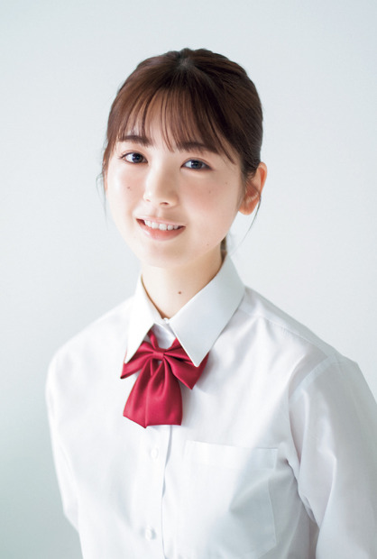『B.L.T.graduation2023高校卒業』【セブンネットショッピング購入特典ポストカード：筒井あやめ（乃木坂46）】　（c）東京ニュース通信社