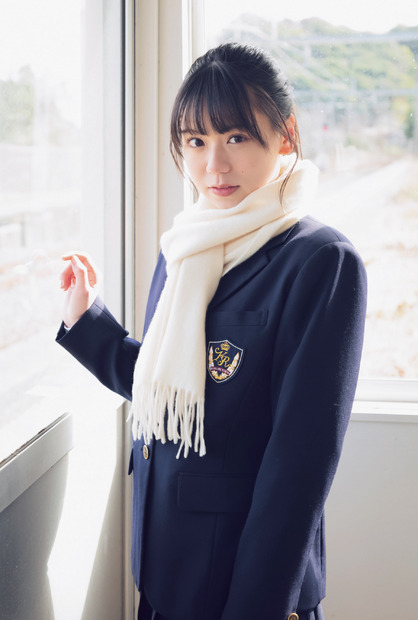 『B.L.T.graduation2023高校卒業』【TOKYO NEWS magazine&mook（honto）購入特典ポストカード：米村姫良々（OCHA NORMA）】　（c）東京ニュース通信社