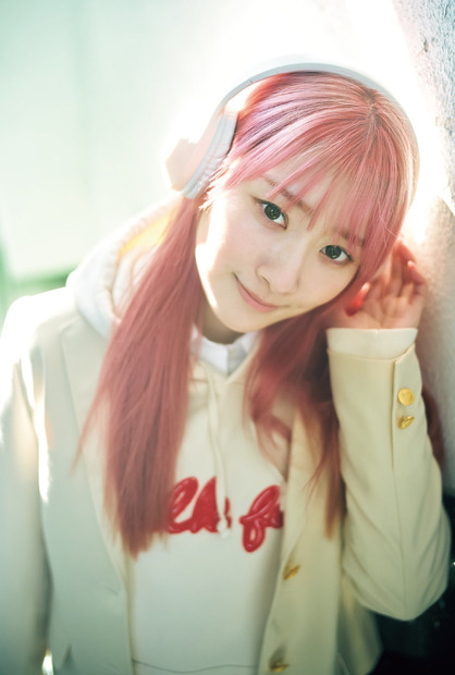 『B.L.T.graduation2023高校卒業』【セブンネットショッピング購入特典ポストカード：齋藤樹愛羅（=LOVE）】　（c）東京ニュース通信社
