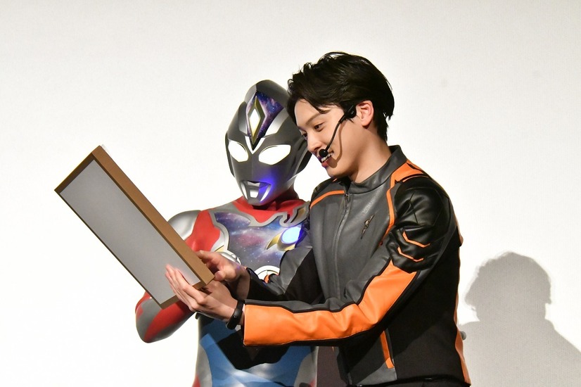 （C）ウルトラマンデッカー特別編製作委員会