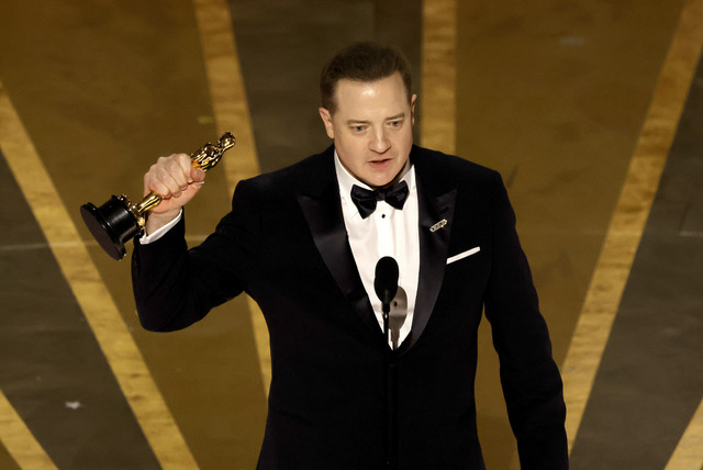 【第95回アカデミー賞】主演男優賞を受賞したブレンダン・フレイザー Photo by Kevin Winter/Getty Images
