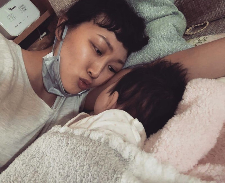 丸山桂里奈、生後1ヶ月・愛娘との