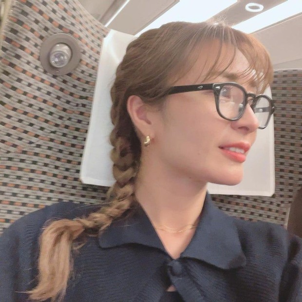 新山千春