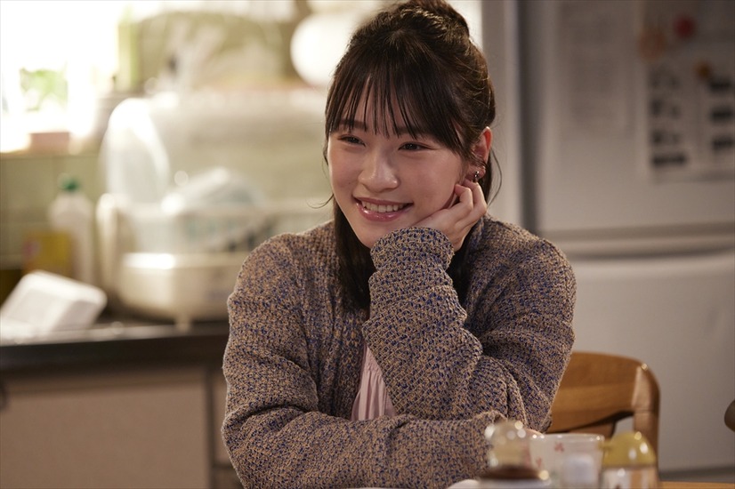 ​梅沢富美男、“濃厚な白塗りメイク姿”も！川栄李奈と多彩な「からあげクン」の味を表現