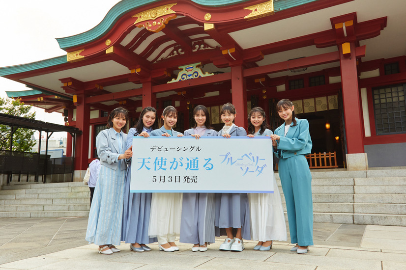 ※写真左から、大橋小春、馬越友梨、大嵩愛花、幸澤沙良、鈴木悠華、大平くるみ、田村藍