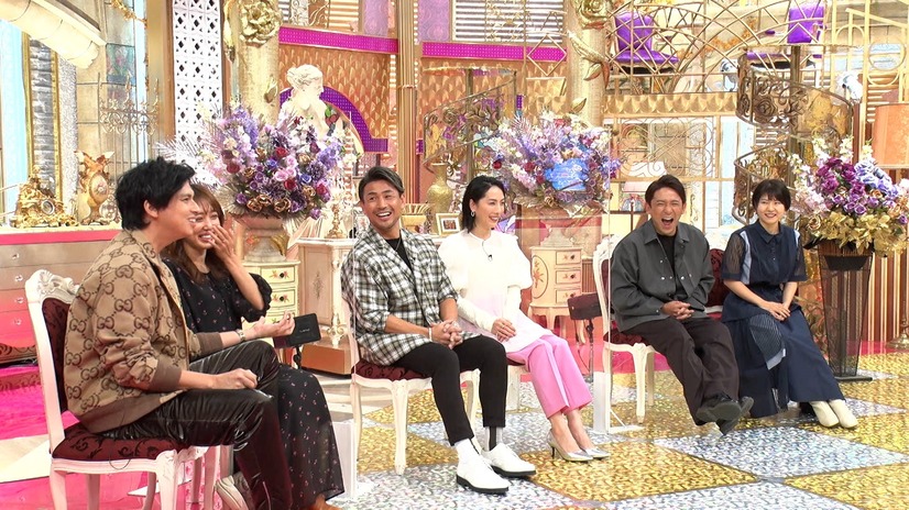左から）アレクサンダー、川崎希、魔裟斗、矢沢心、酒井健太、矢端名結（c）フジテレビ