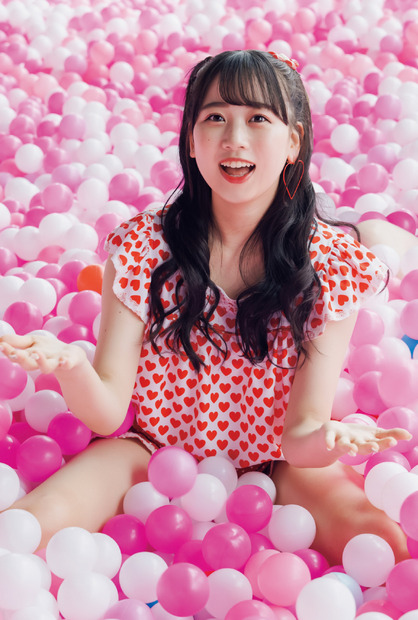 『FRUITS ZIPPER PERFECTBOOK ふるっぱーのほん vol.1』セブンネットショッピング購入特典ポストカード（松本かれん）　（c）東京ニュース通信社