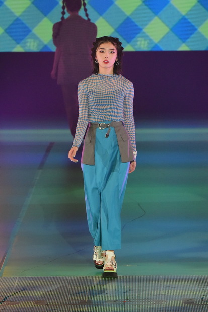 藤吉夏鈴（C）Rakuten GirlsAward 2023 SPRING/SUMMER