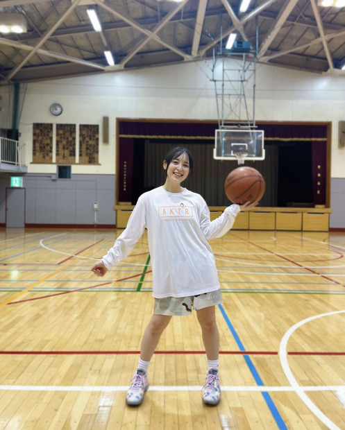 中﨑絵梨奈