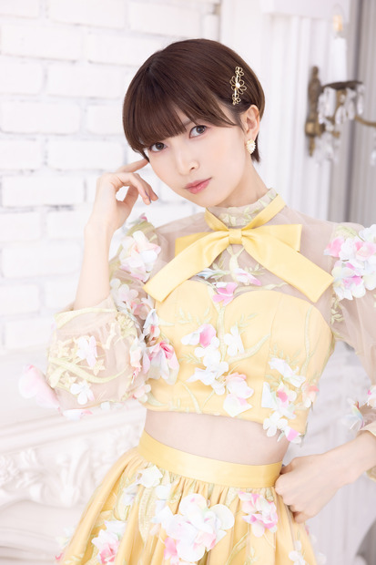 天彩レイ