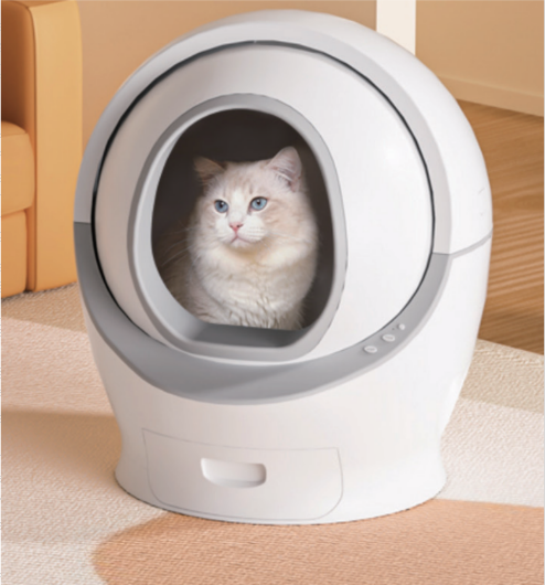 (株)ヴァンシティジャパン「自動猫トイレ KCT-HSCB-02」。砂を入れるとすぐに使える自動猫トイレ。複雑な機能 はなく、誰でも簡単に使える仕様となっている。