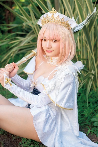 尊みを感じて桜井　（c）白泉社