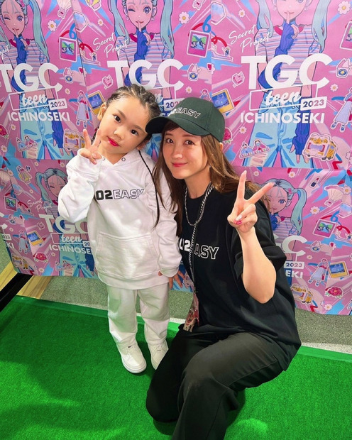 小松彩夏、人気キッズクリエイター・望蘭を絶賛！2ショットも公開
