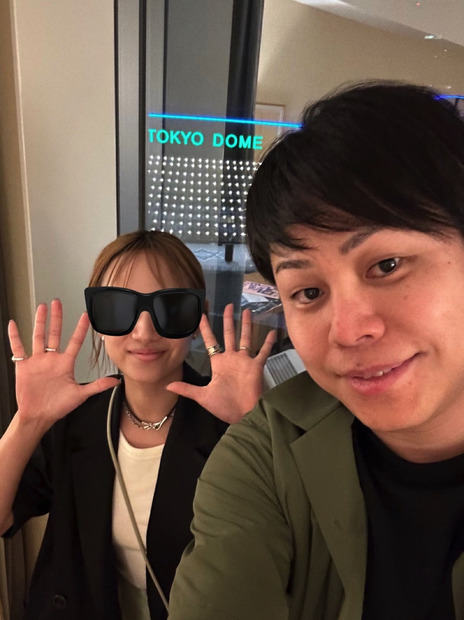 ノンスタ井上、妻と最新宿泊型リアル脱出ゲームに参加！変装中の妻との2ショット公開