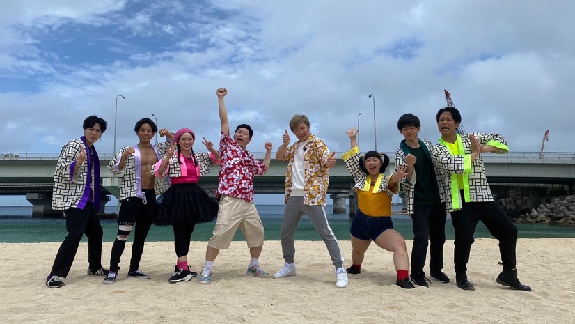 （左から）野崎塁、生瀬行人、松浦景子、吉田裕、アキ、重谷ほたる、住吉大和、入澤弘喜（C）MBS