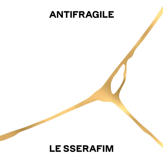 LE SSERAFIM、1億回再生の「ANTIFRAGILE」が日本レコード協会ストリーミング認定プラチナ受賞