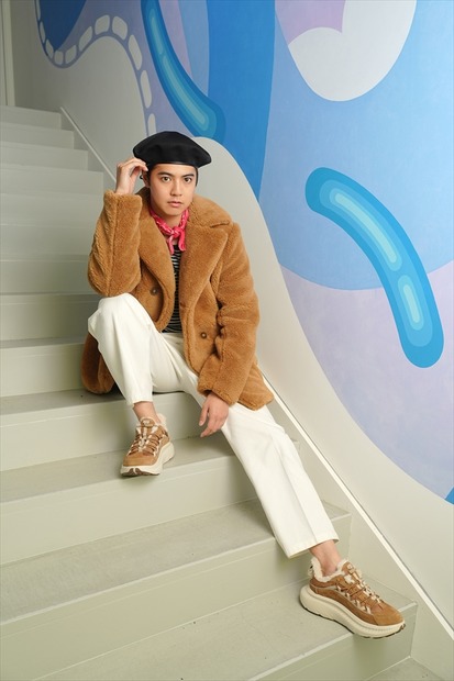 Kōki,、白ドレス姿＋ブーツでUGGオープン記念イベントに登場！