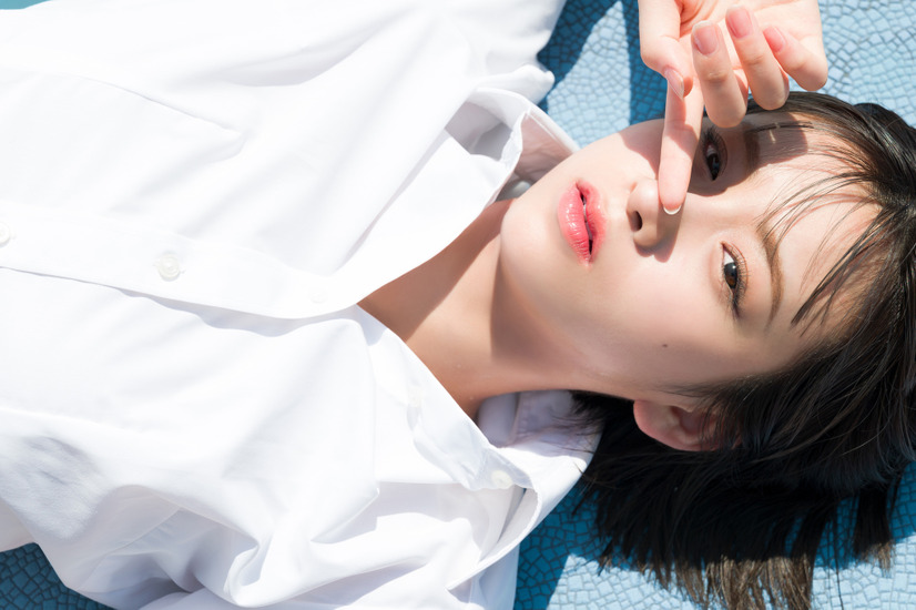 『金子みゆ1st写真集 恋人日記』（ｃ）講談社