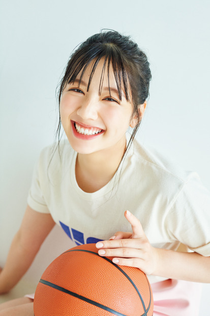 渡邉美穂(C)光文社／週刊FLASH 写真◎熊木優（io）