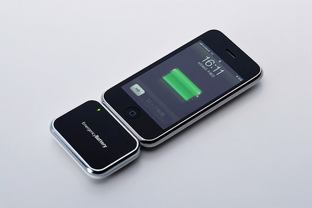 iPhoneとの接続イメージ（iPhoneは別売）