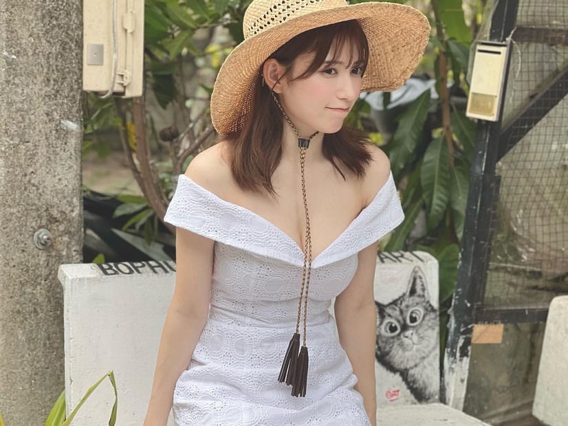 雪平莉左（インスタグラムから＝所属事務所に掲載許可をいただいています）