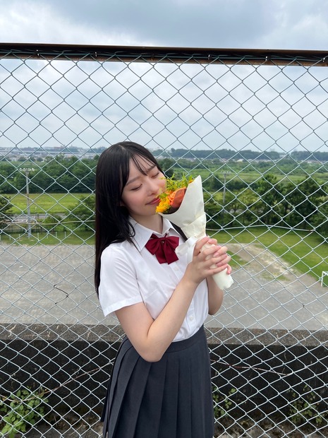 Omoinotakeの「幸せ」MVに出演した高鶴桃羽（提供写真）