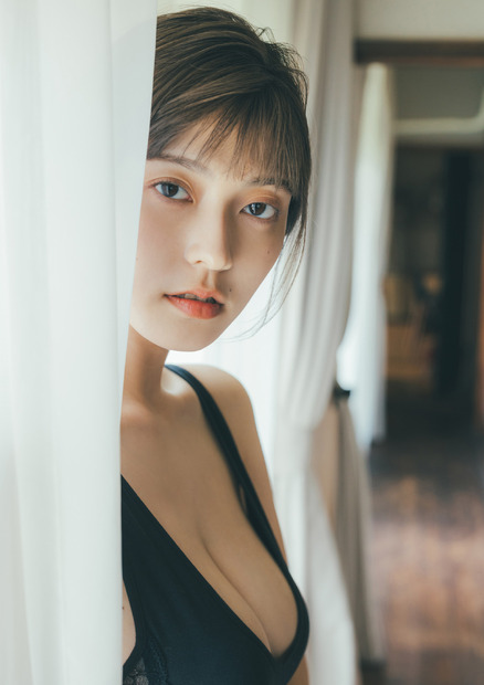 「櫻井音乃　変幻自在」(c)イマジカインフォス