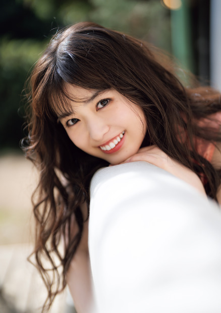 乃木坂46・小川彩『グラビアチャンピオン』VOL.1（秋田書店）