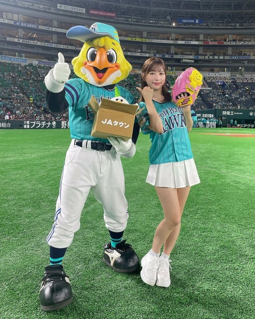 雪平莉左（インスタグラムから＝所属事務所に掲載許可をいただいています）