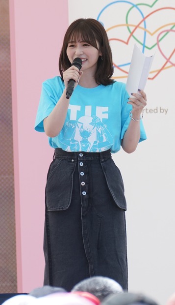 長濱ねる【写真：竹内みちまろ】