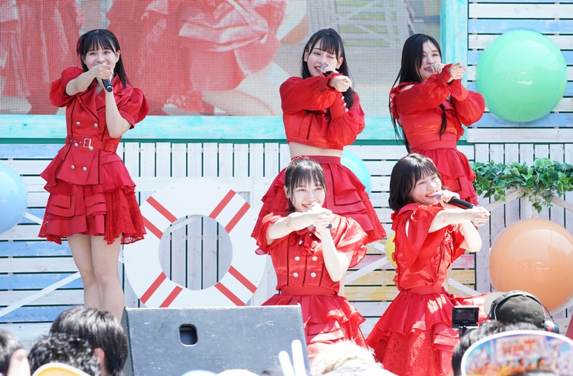 九州女子翼【写真：竹内みちまろ】