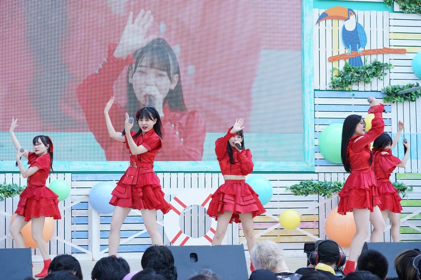 九州女子翼【写真：竹内みちまろ】
