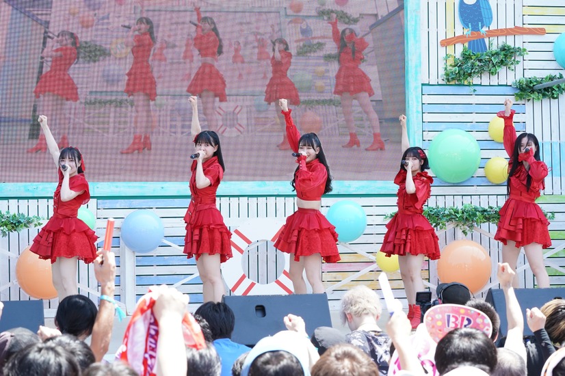 九州女子翼【写真：竹内みちまろ】