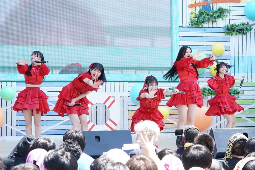 九州女子翼【写真：竹内みちまろ】