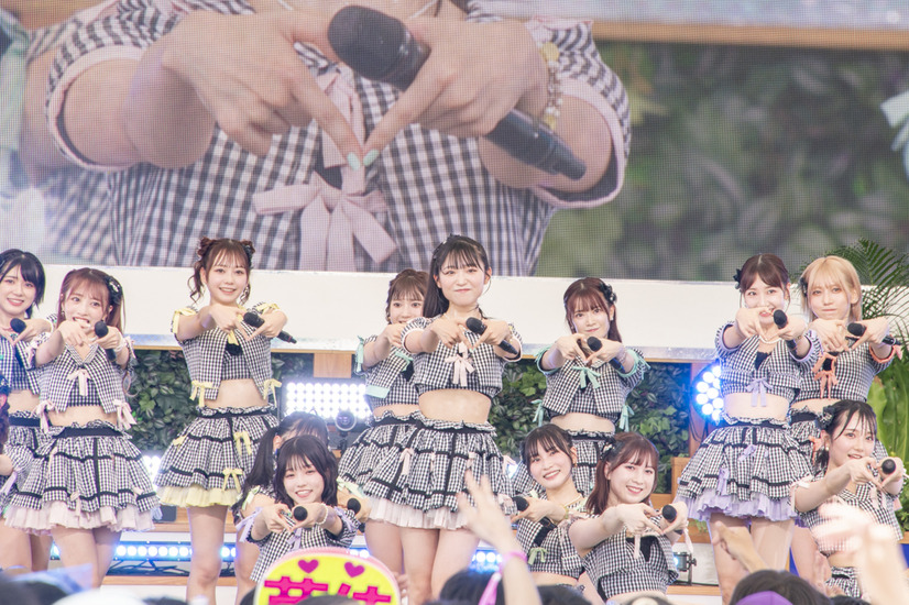 【TIF 2023】王道パフォ披露のAKB48、総監督・向井地美音「暑さに負けず最後までいっぱい声出してくれますかー！」