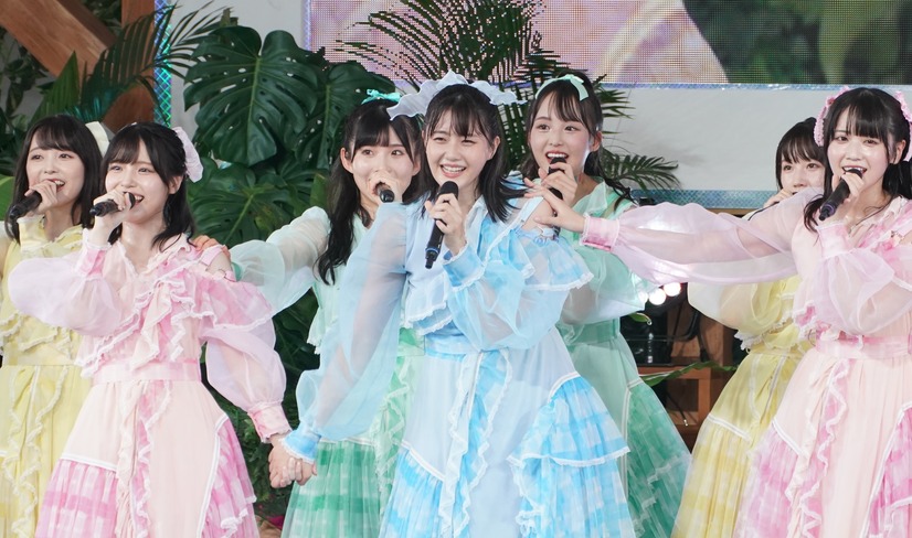 STU48【写真：竹内みちまろ】