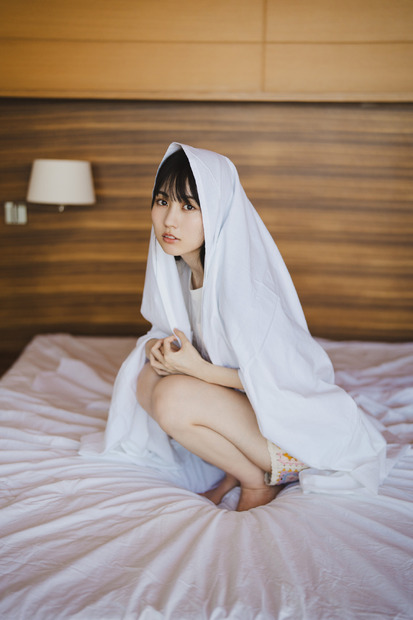 乃木坂46・賀喜遥香「B.L.T.2023年10月号」(東京ニュース通信社刊)撮影／HIROKAZU