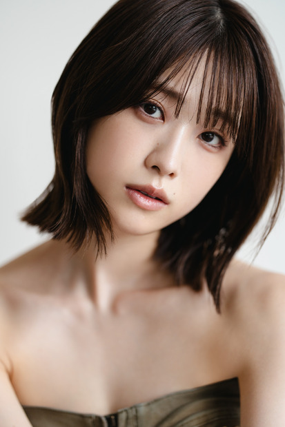 「blt graph.vol.93」（東京ニュース通信社刊） 撮影／HIROKAZU