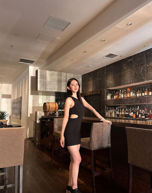 上原沙弓理（写真は本人の公式インスタグラムより）※所属事務所より掲載許諾をいただいています