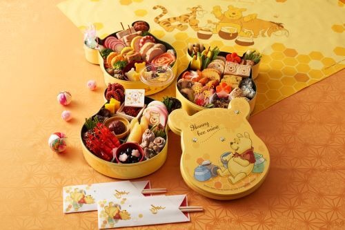 『おせち・三段重「くまのプーさん」』© Disney